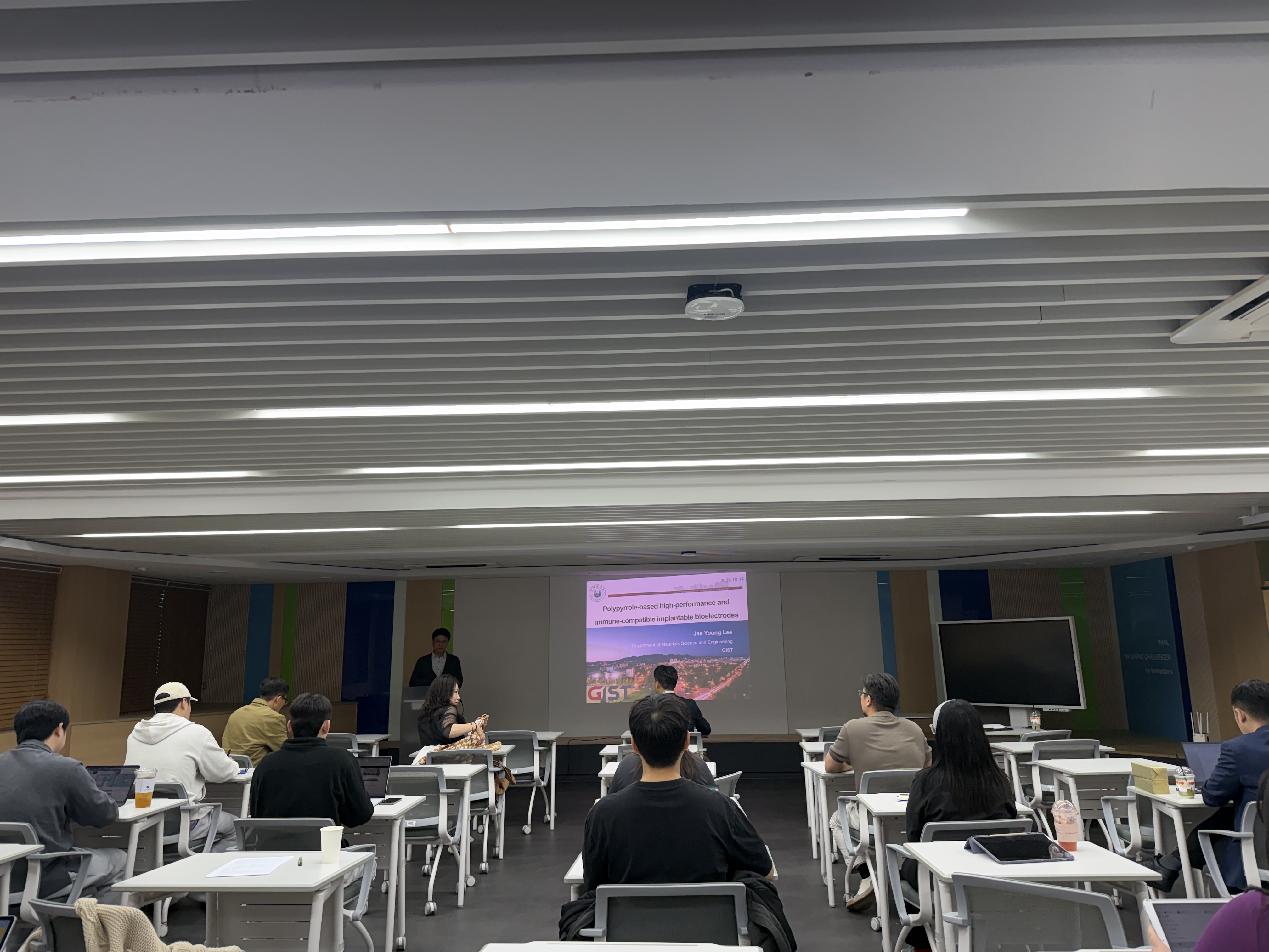 261014(수) 이재영 교수님 [Polypyrrole-ba<x>sed high-performance and  bioelectro...
