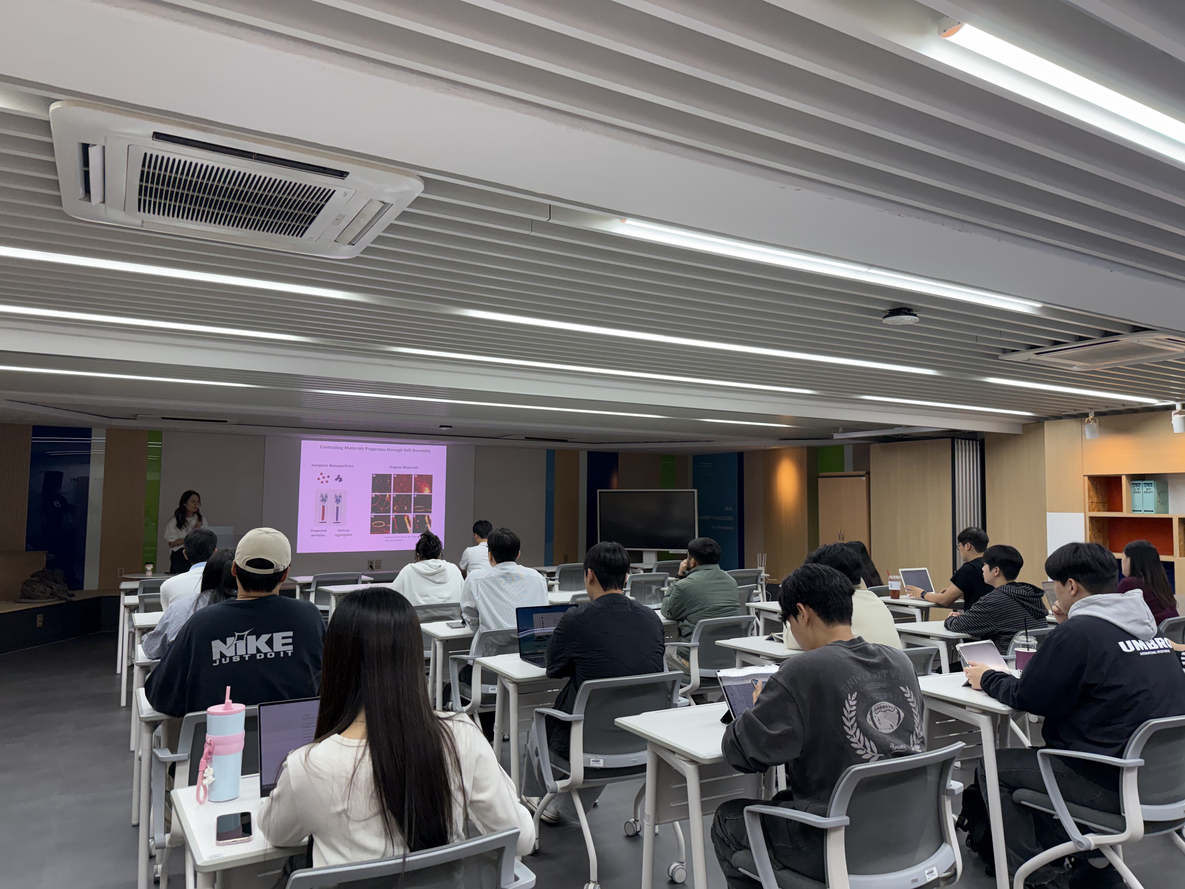 261026(월) 박소정 교수님 [Dynamic Nanostructures through  Assembly of Nanoparti...